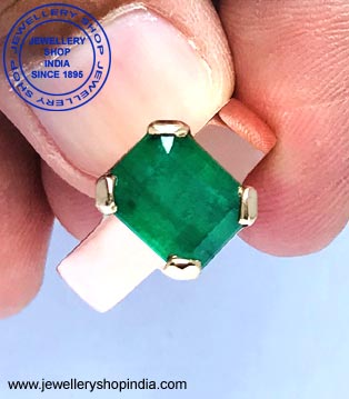 Emerald Stone Ring Design