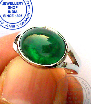 Natural Emerald Gemstone Ring Designs