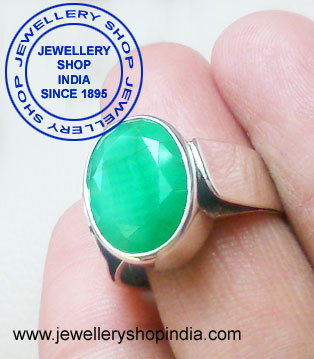 Emerald Gemstone Ring Designs for Gents