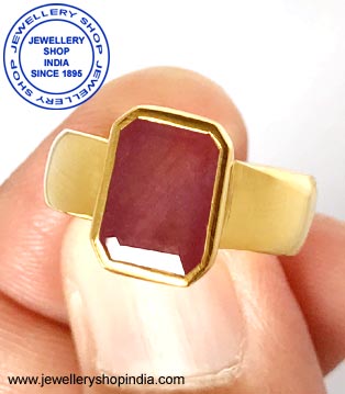 Ruby Gold Ring Design