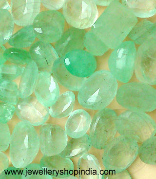 Natural Emerald Gemstone Dealer