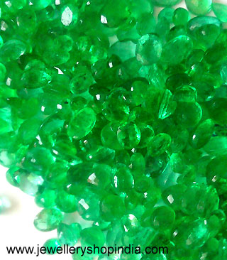 Natural Emerald Gemstone Dealer