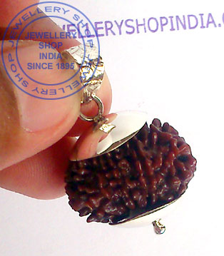 Rudraksha Pendant Design